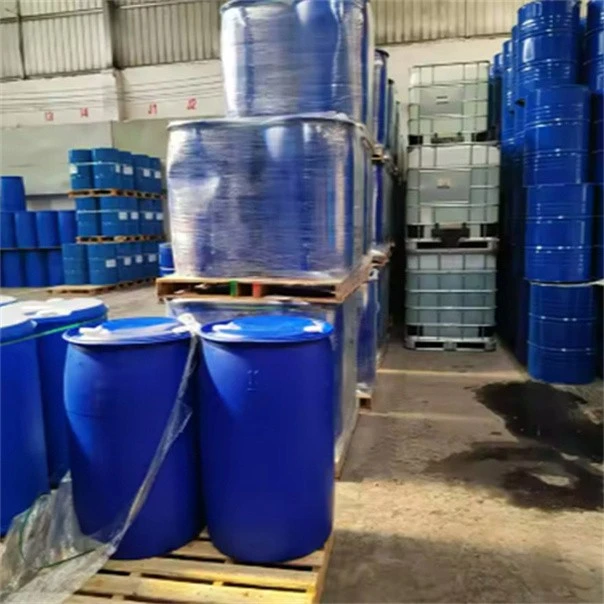 liquid methyl methacrylate